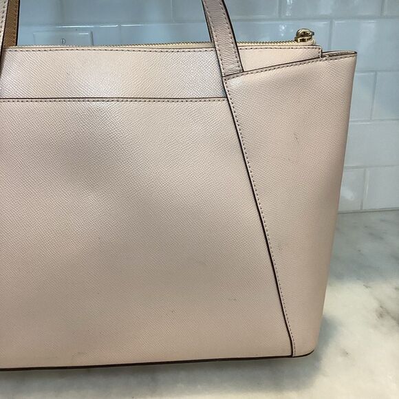 Michael Kors Maddie Medium Crossgrain Leather Tote Bag - Picture 6 of 16